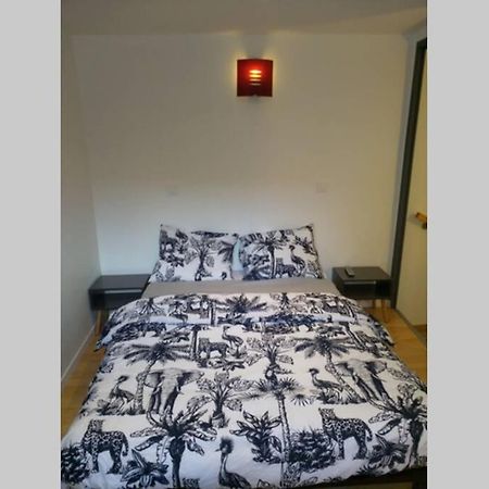 Petite Maisonnette D'Environ 25M2 Tout Confort Oraison Dış mekan fotoğraf