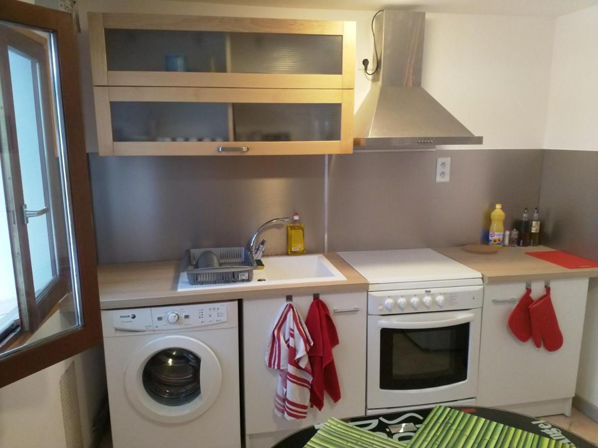 Petite Maisonnette D'Environ 25M2 Tout Confort Oraison Dış mekan fotoğraf