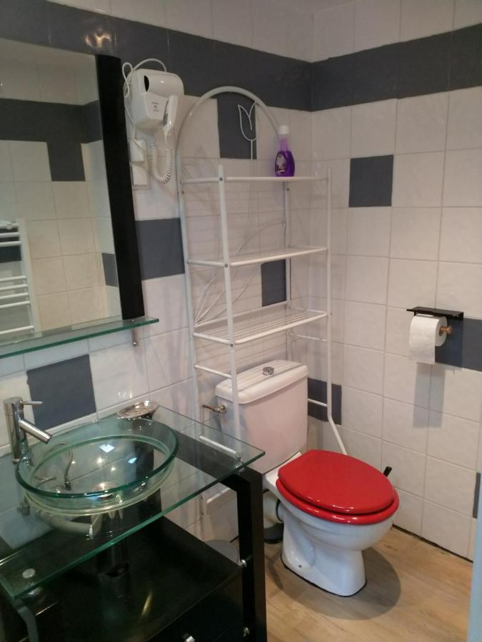 Petite Maisonnette D'Environ 25M2 Tout Confort Oraison Dış mekan fotoğraf